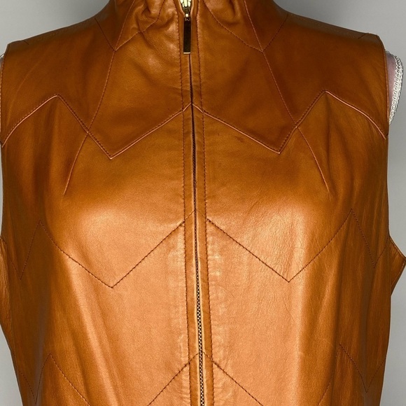 Women's Tan Leather Vest - Picture 3 of 16